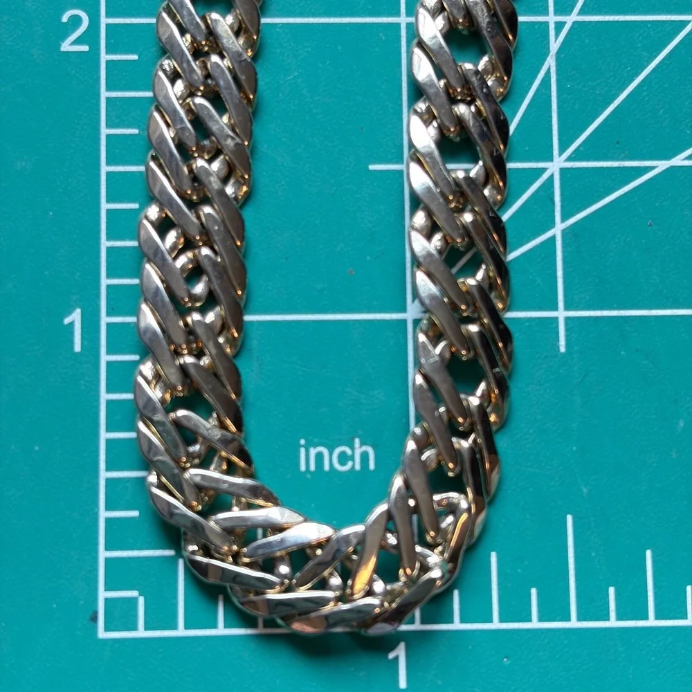 Necklace‎ Gold Tone Curb Link Chain Heavy Bold Mens Jewelry 16 Inch 12mm
